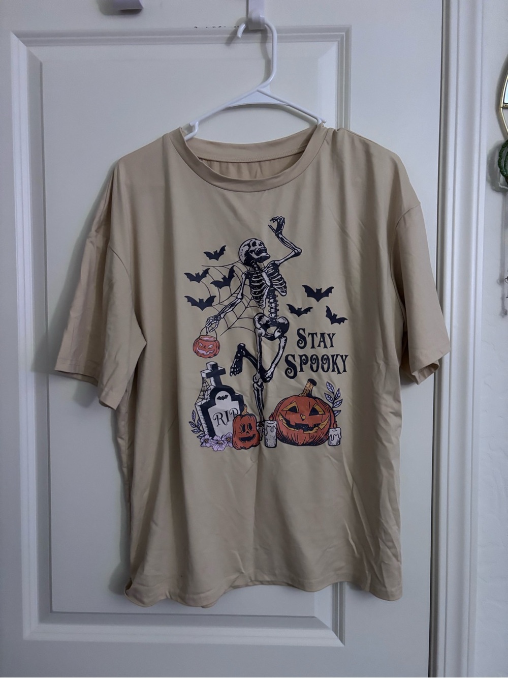 SHEIN Beige Halloween Graphic Tee with Black and Orange Print